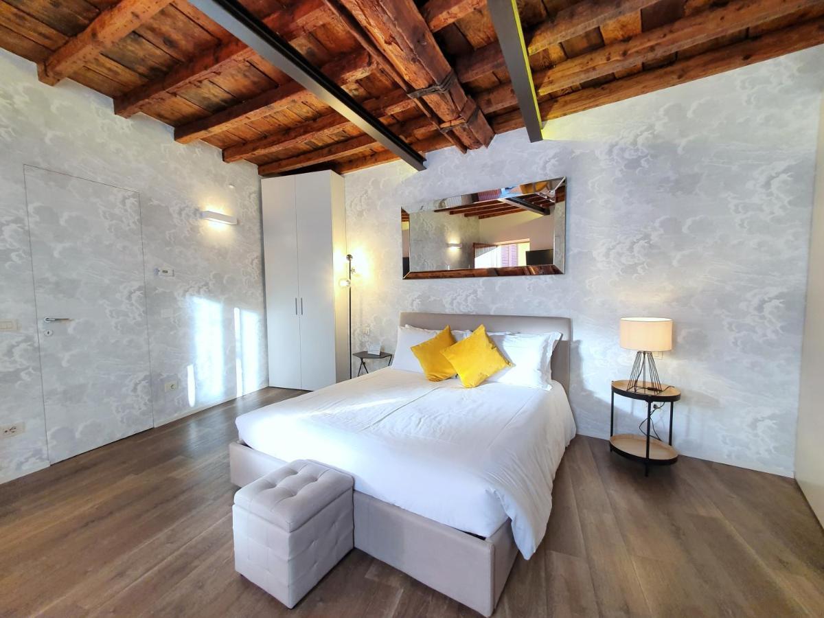 Heart Milan Apartments Duomo Colonne ภายนอก รูปภาพ